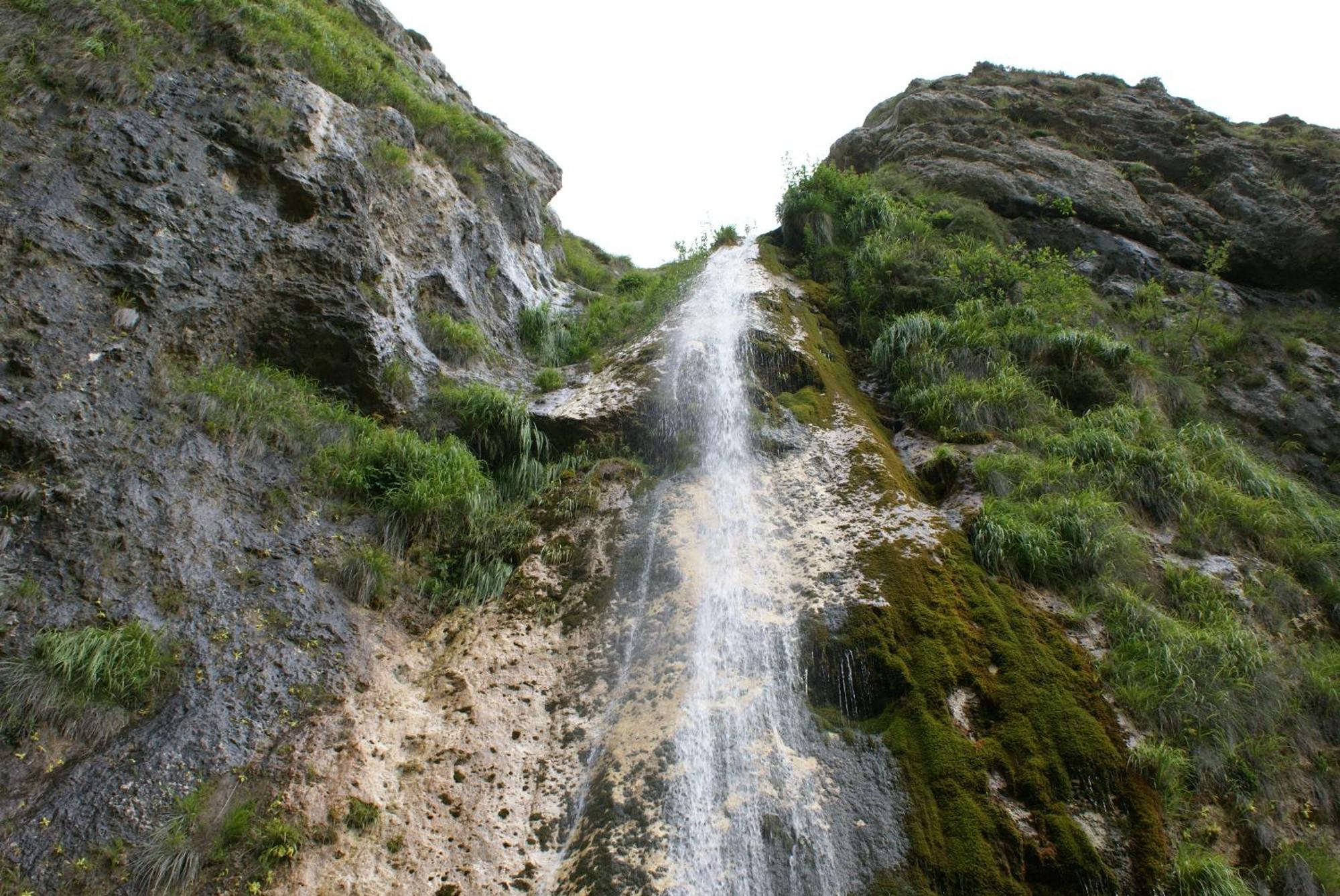 Santa Maria de Valdeon El Serenal מראה חיצוני תמונה
